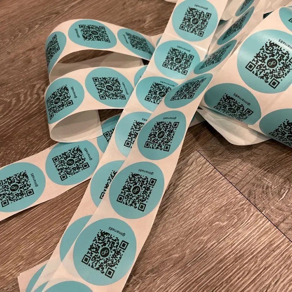 100 CUSTOM 2” stickers with YOUR poshmark QR code!